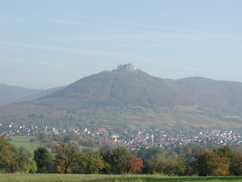 Hohennneuffen im morgendlichen Dunst