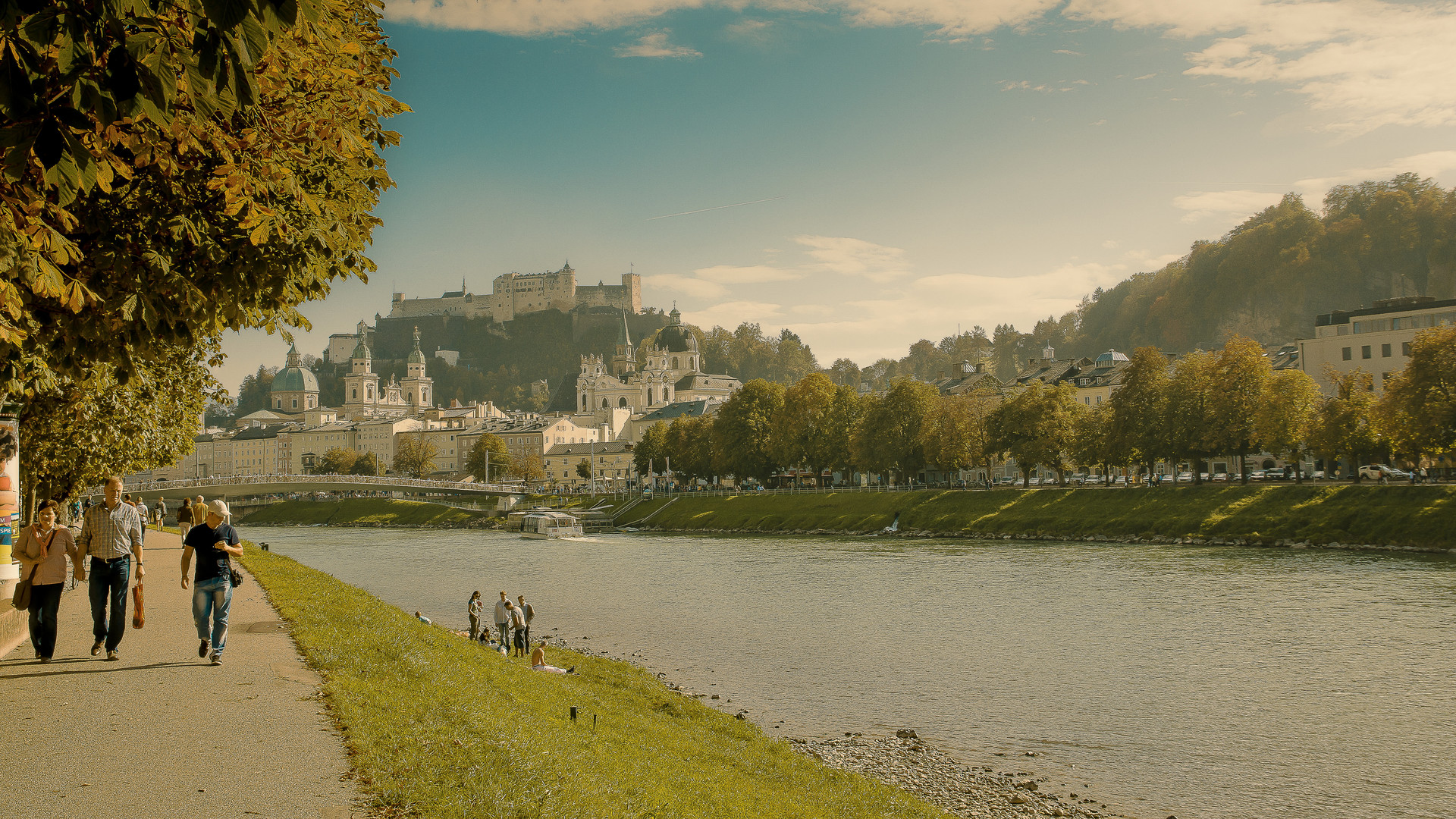 Hohensalzburg im weichen Herbstlicht