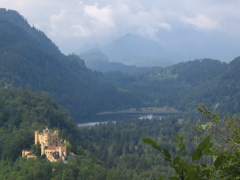 Hohenschwangau neben See