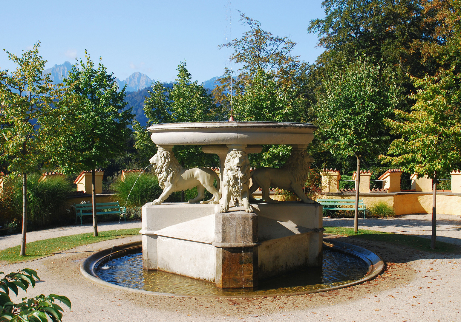 Hohenschwangau Schloss Hohenschwangau/Löwenbrunnen