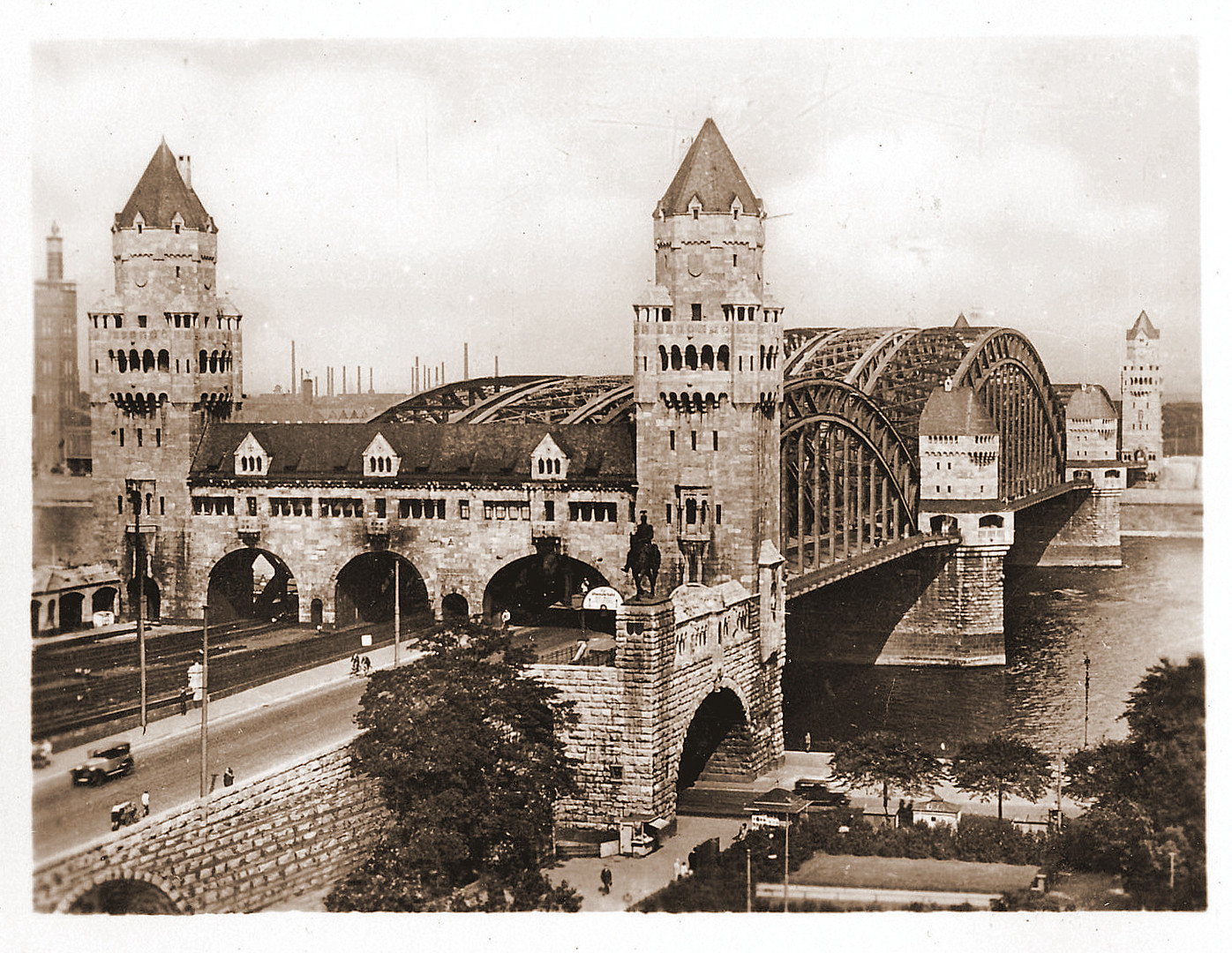 Hohenzollerbrücke Köln ca.1928