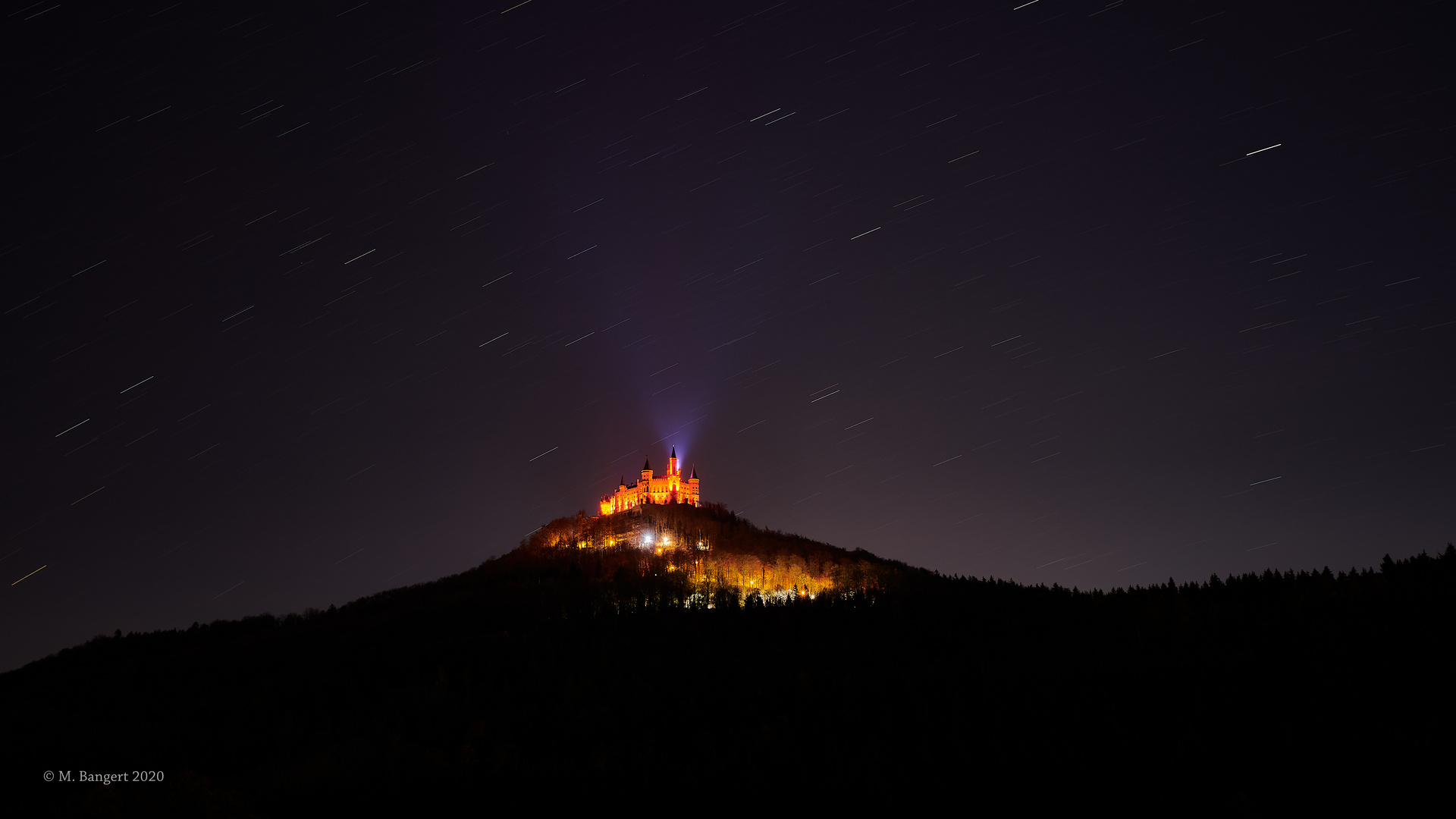 Hohenzollern bei Nacht