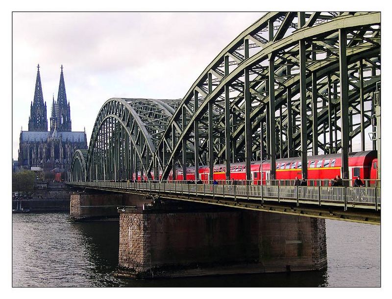 Hohenzollern-Brücke...