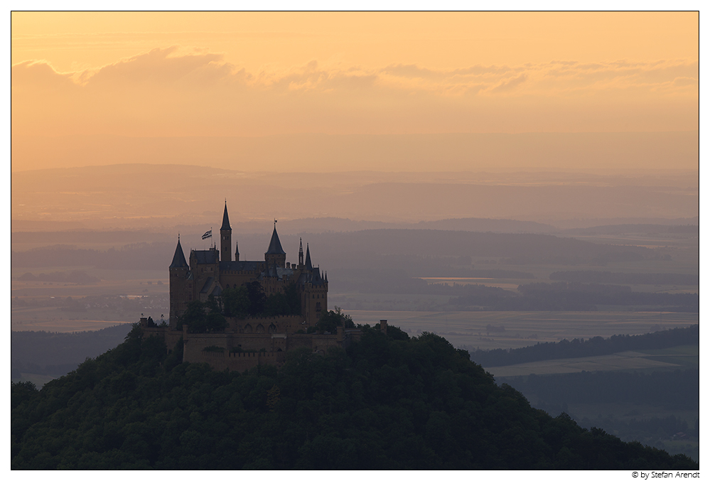 Hohenzollern im Abendlicht