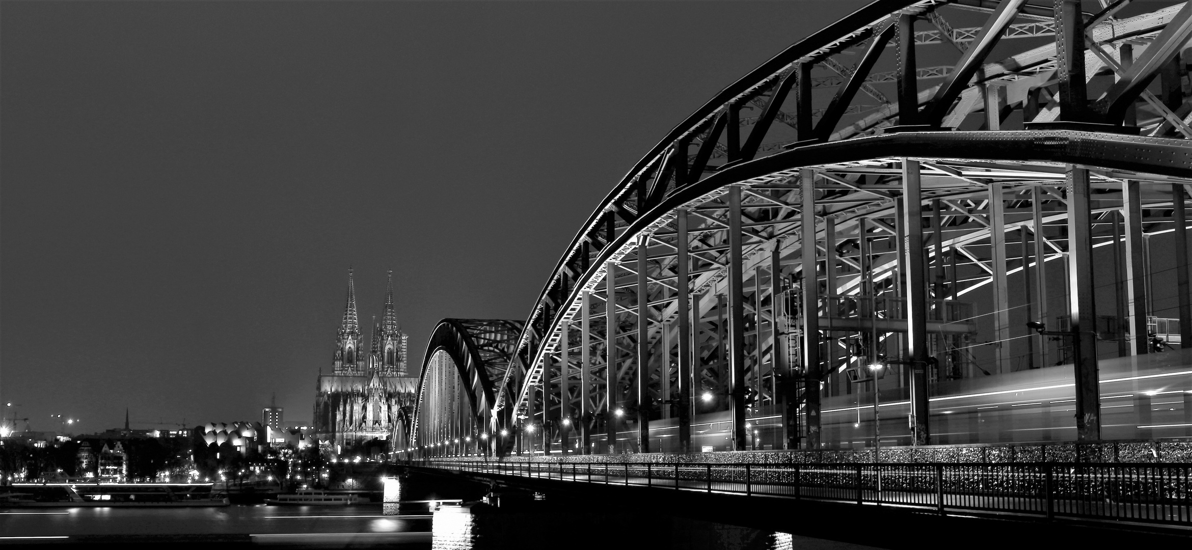 Hohenzollernbrücke