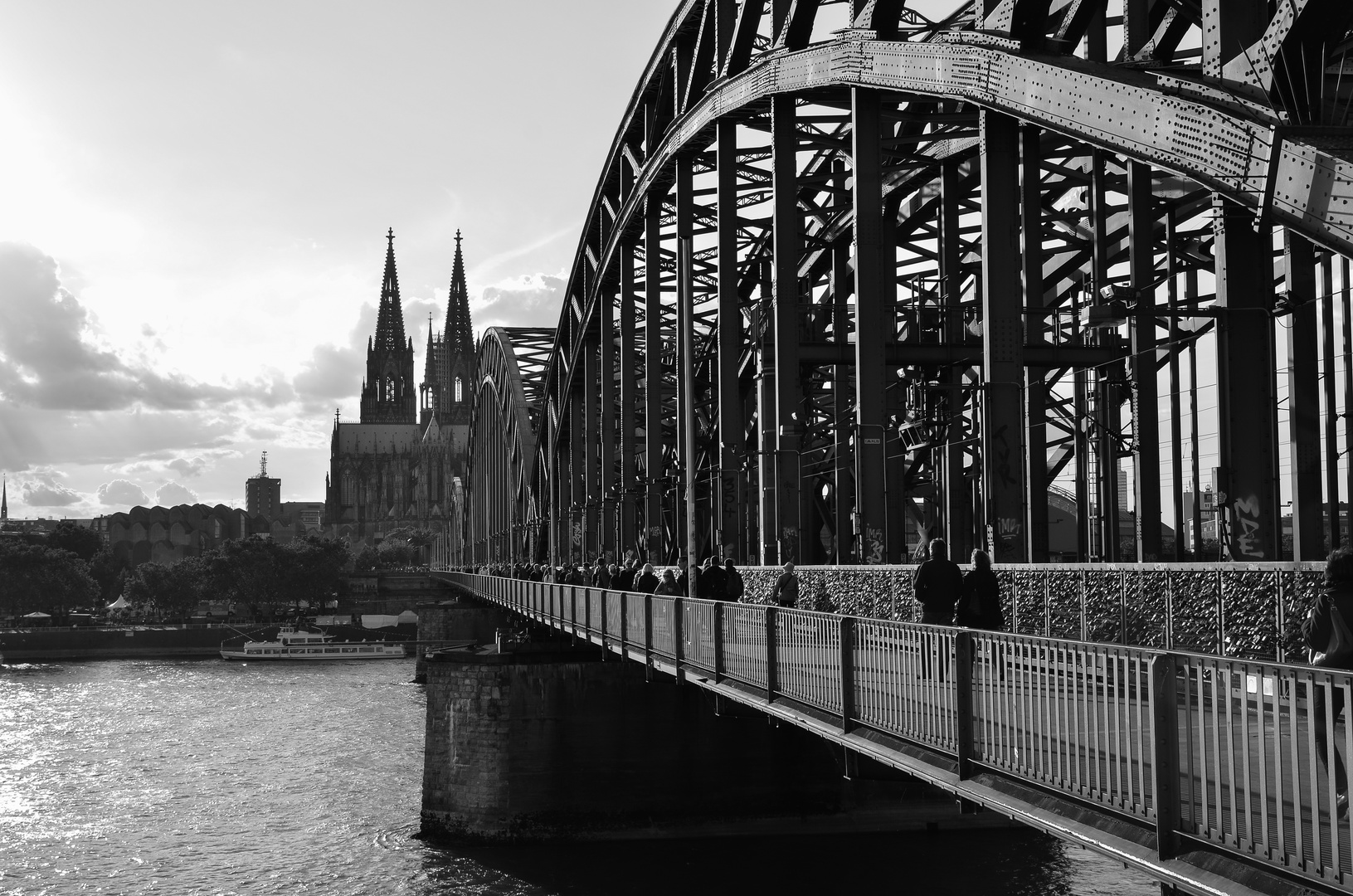 Hohenzollernbrücke