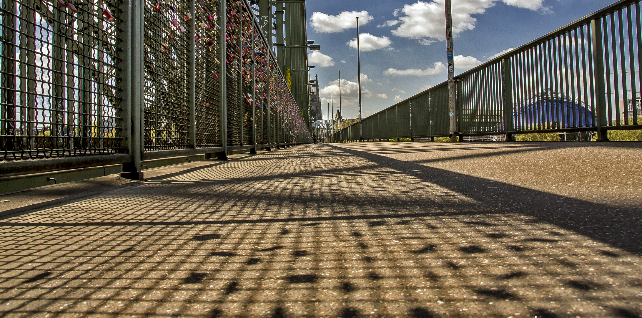 Hohenzollernbrücke B-Seite..