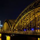 Hohenzollernbrücke im Oktober