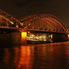 Hohenzollernbrücke in Kölle