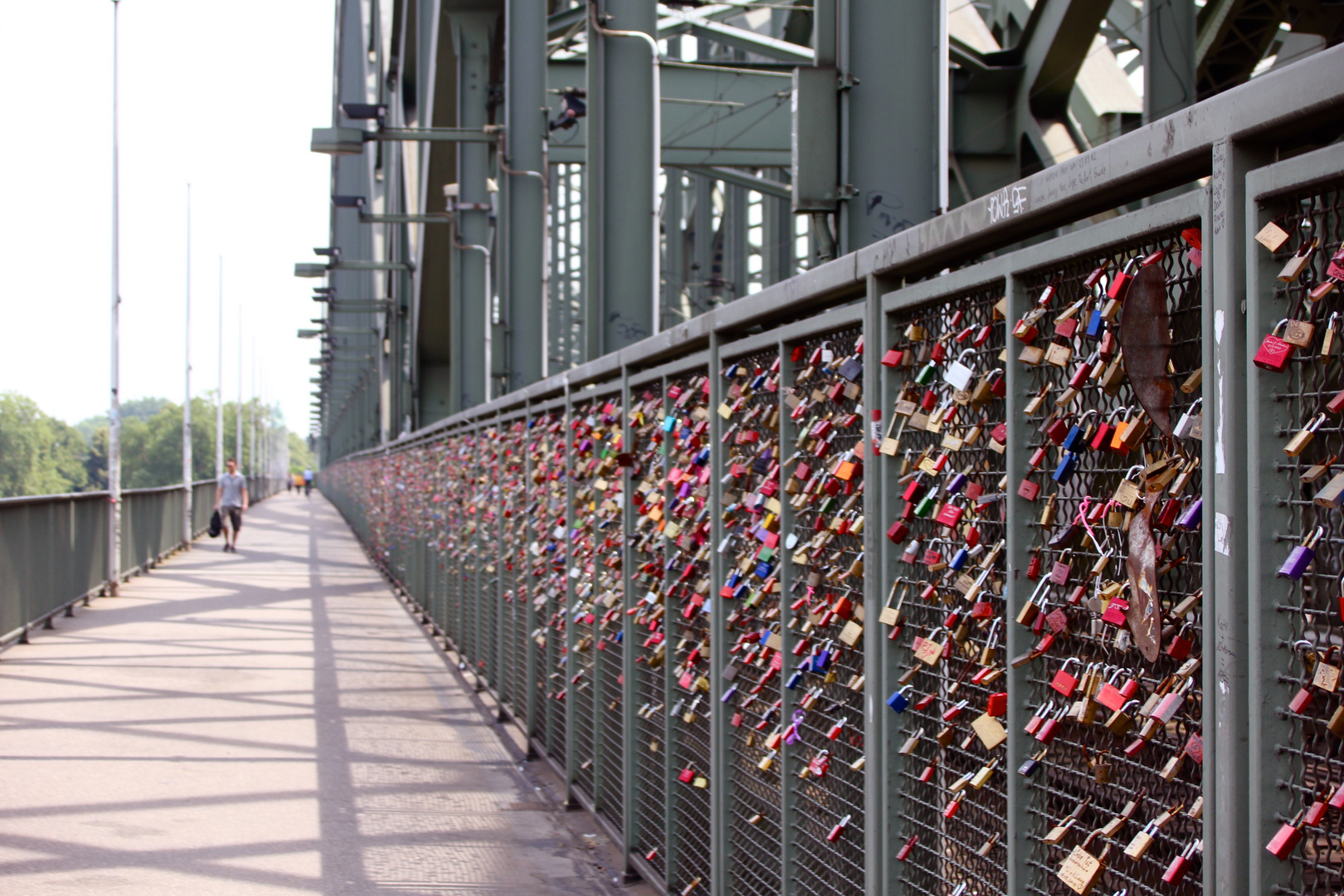 Hohenzollernbrücke in Köln