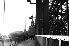 Hohenzollernbrücke in Köln