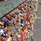 Hohenzollernbrücke in Love