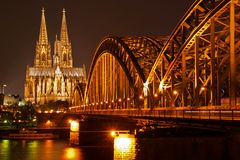 Hohenzollernbrücke mit Dom by Night