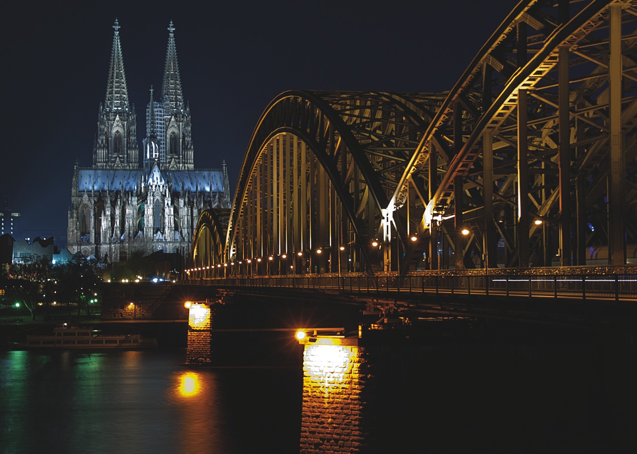 Hohenzollernbrücke mit Dom "by Night"