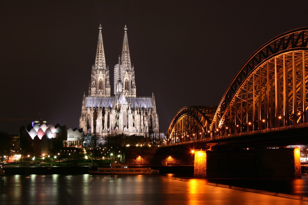 Hohenzollernbrücke und Dom