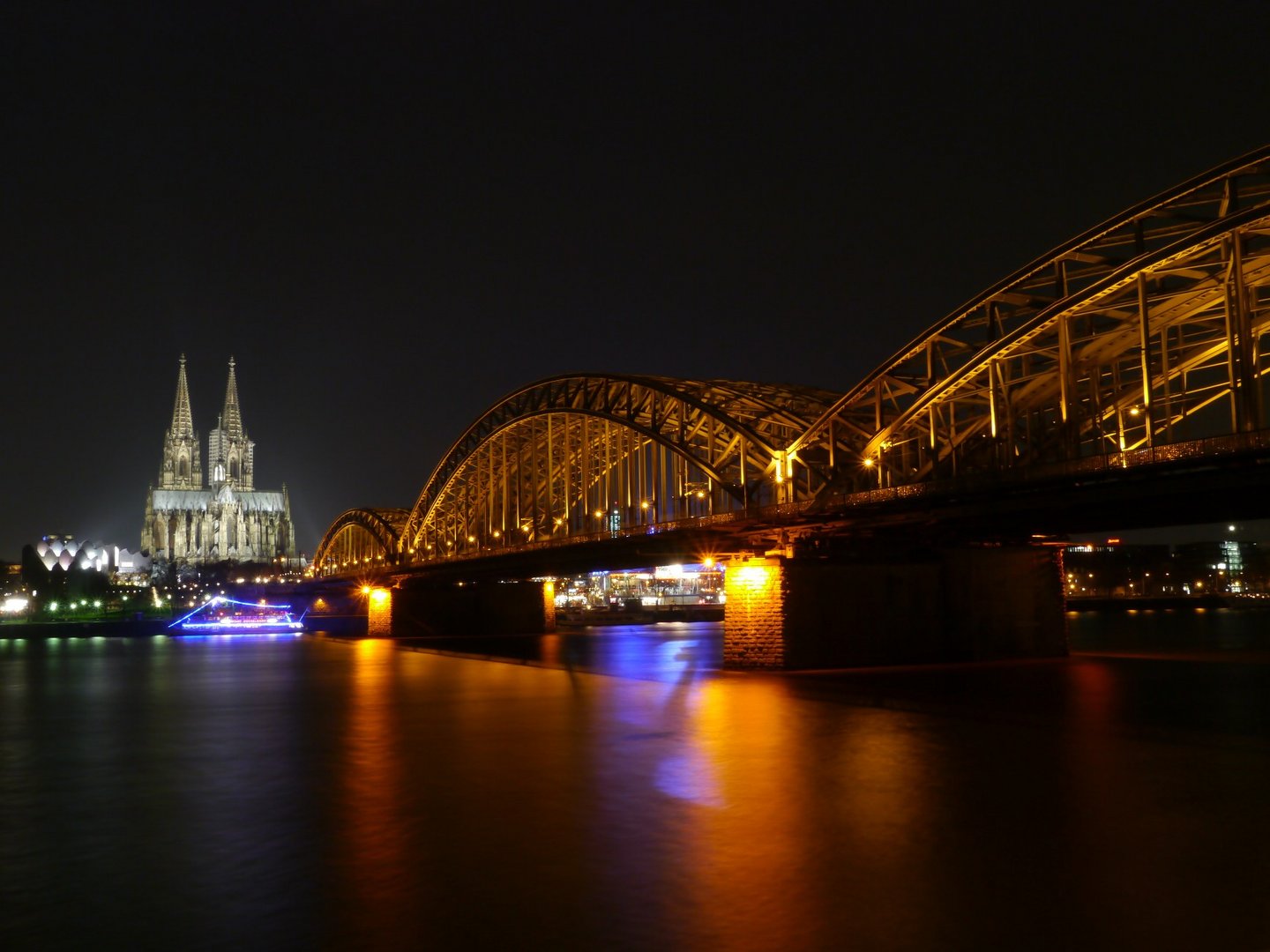 Hohenzollernbrücke und Kölner Dom II