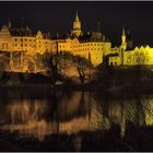 Hohenzollernschloss bei Nacht