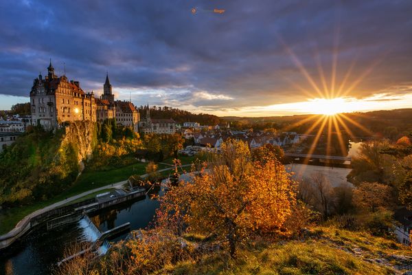 Hohenzollernschloss Sigmaringen zum Sonnenuntergang