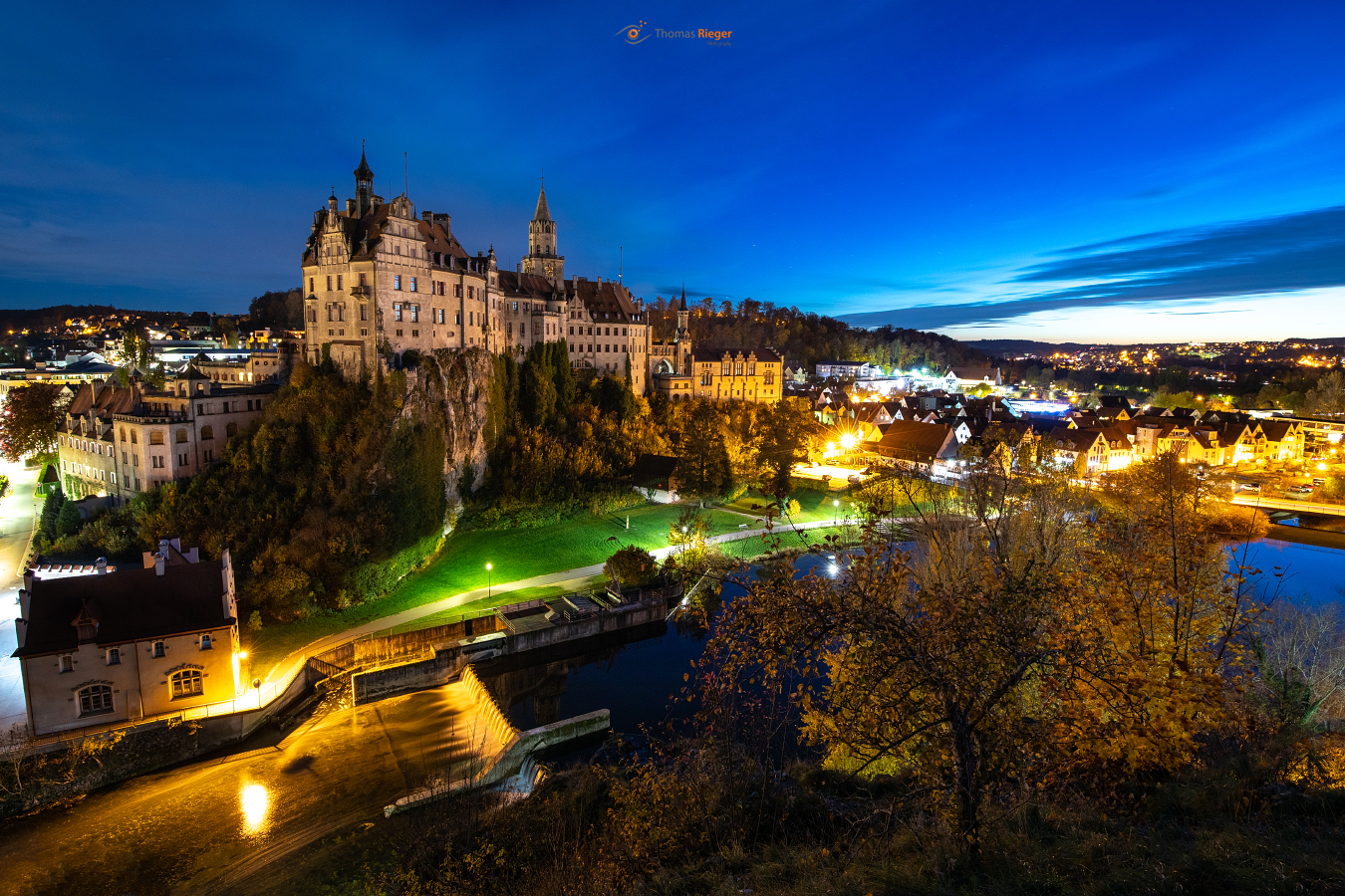 Hohenzollernschloss Sigmaringen zur blauen Stunde