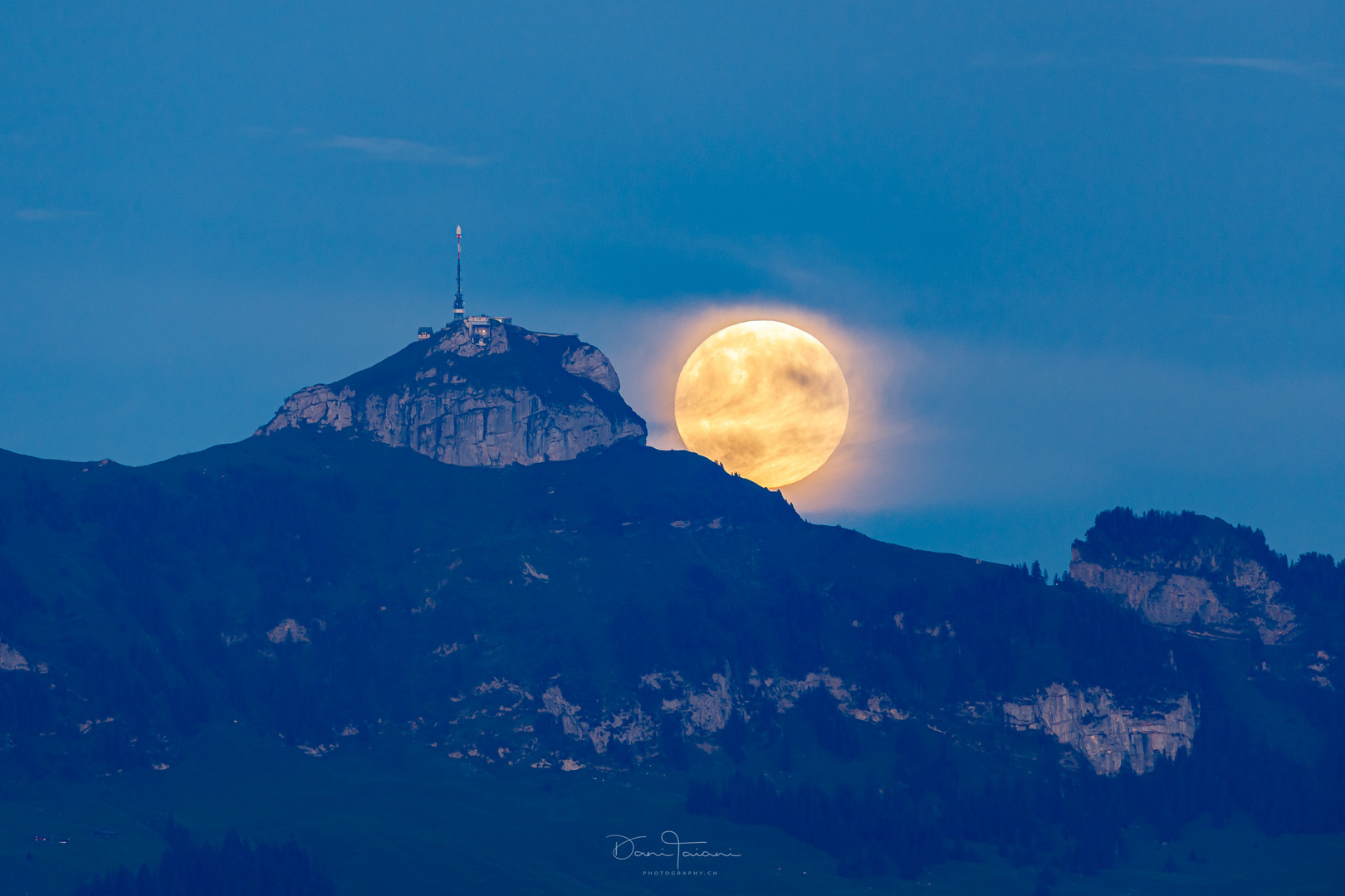 Hoher Kasten trifft Vollmond