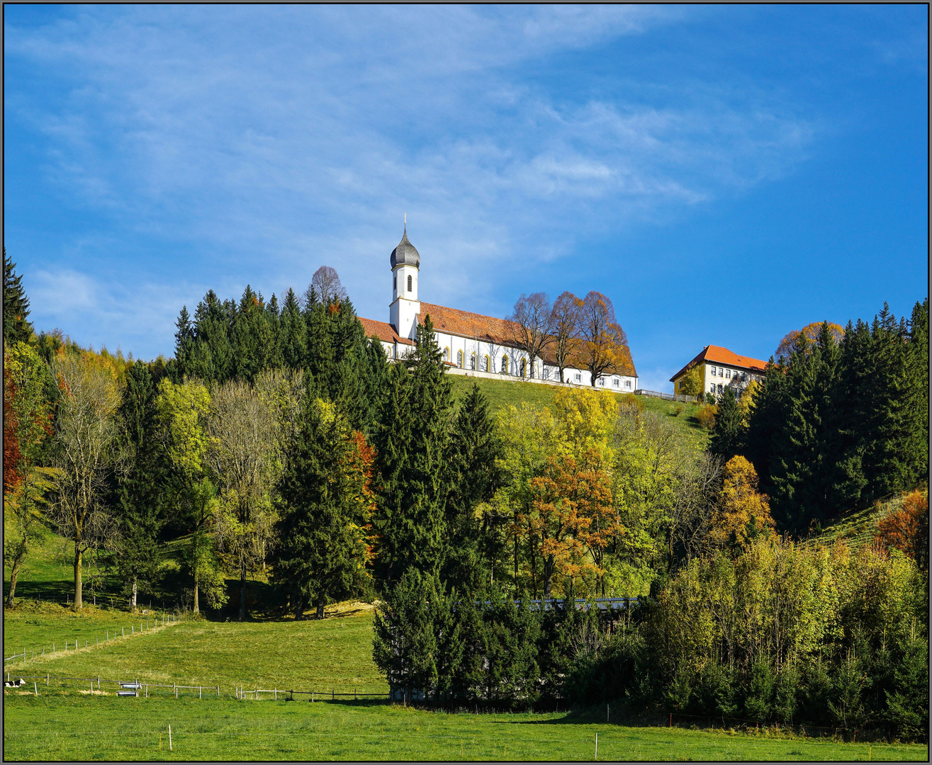 Hoher Peissenberg mit Doppelkirche (1)