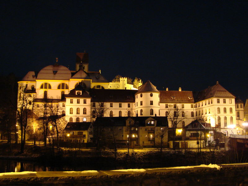 Hohes Schloss und Rathaus in Füssen