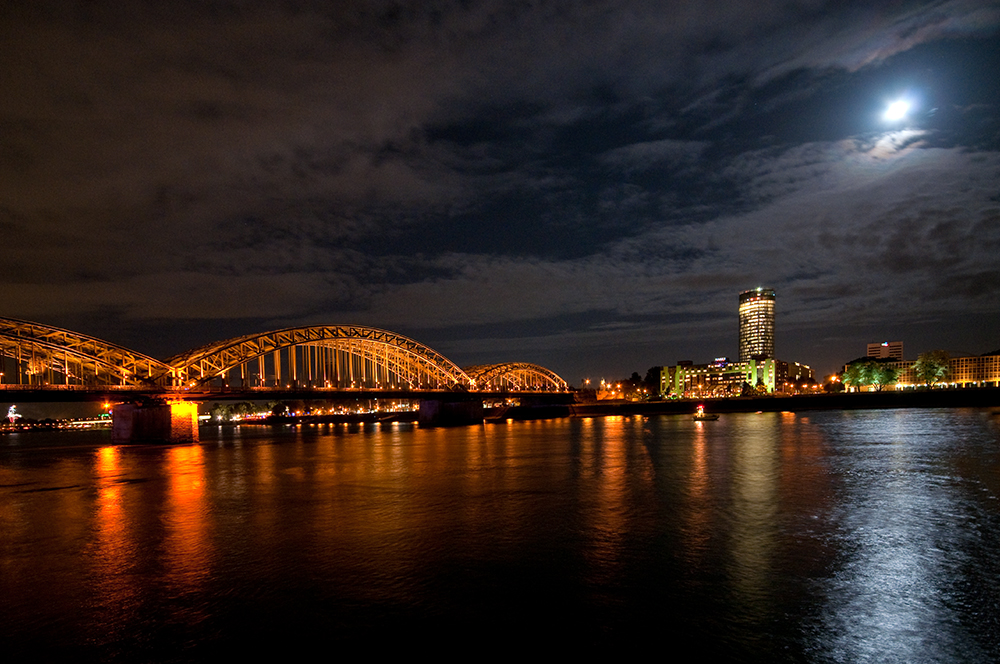 Hohezollernbrücke, Köln