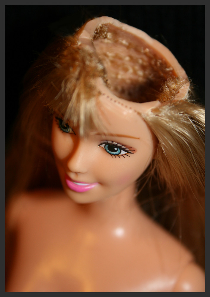 ~hohle Barbie~