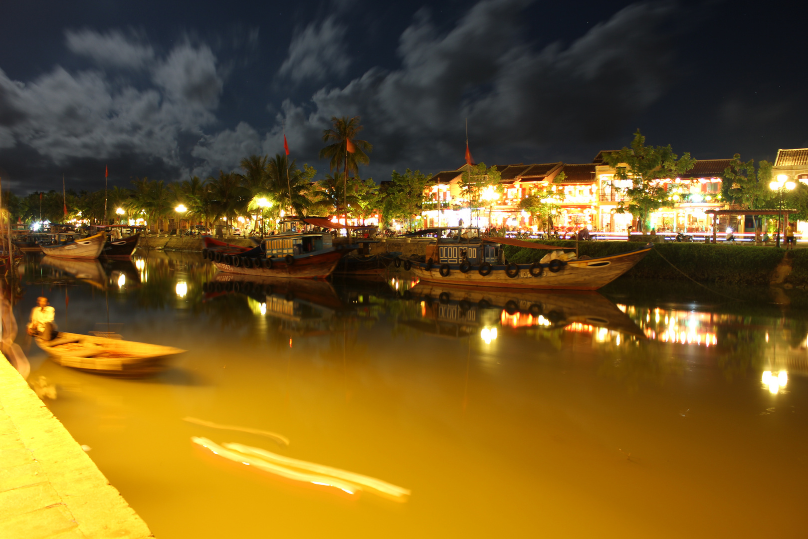 HOI AN in •Vietnam•