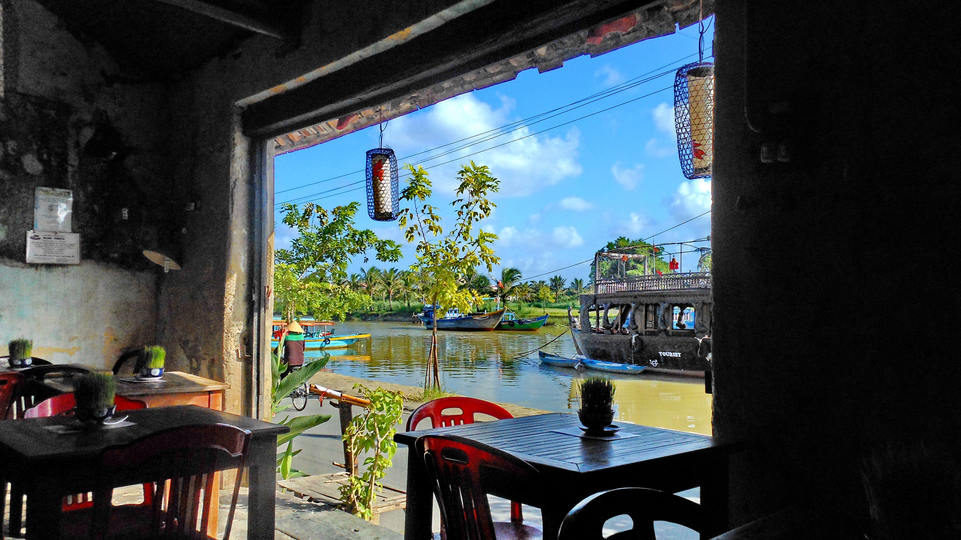 Hoi An Old Center Thu Bon River