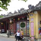 Hoi An - Straßenbild mit chinesischem Tempel