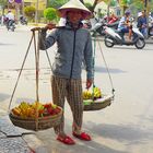 hoi an streetworkerin