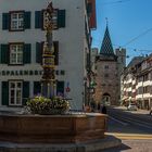 Holbeinbrunnen und Spalentor