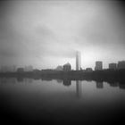 Holga trifft die Boston Skyline im Nebel