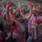 Holi Trans Dancer