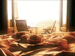 holiday dreams - woke up on a sunny morning