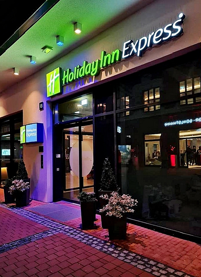 Holiday Inn Express