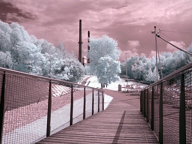 Holiday on Mars (IR)