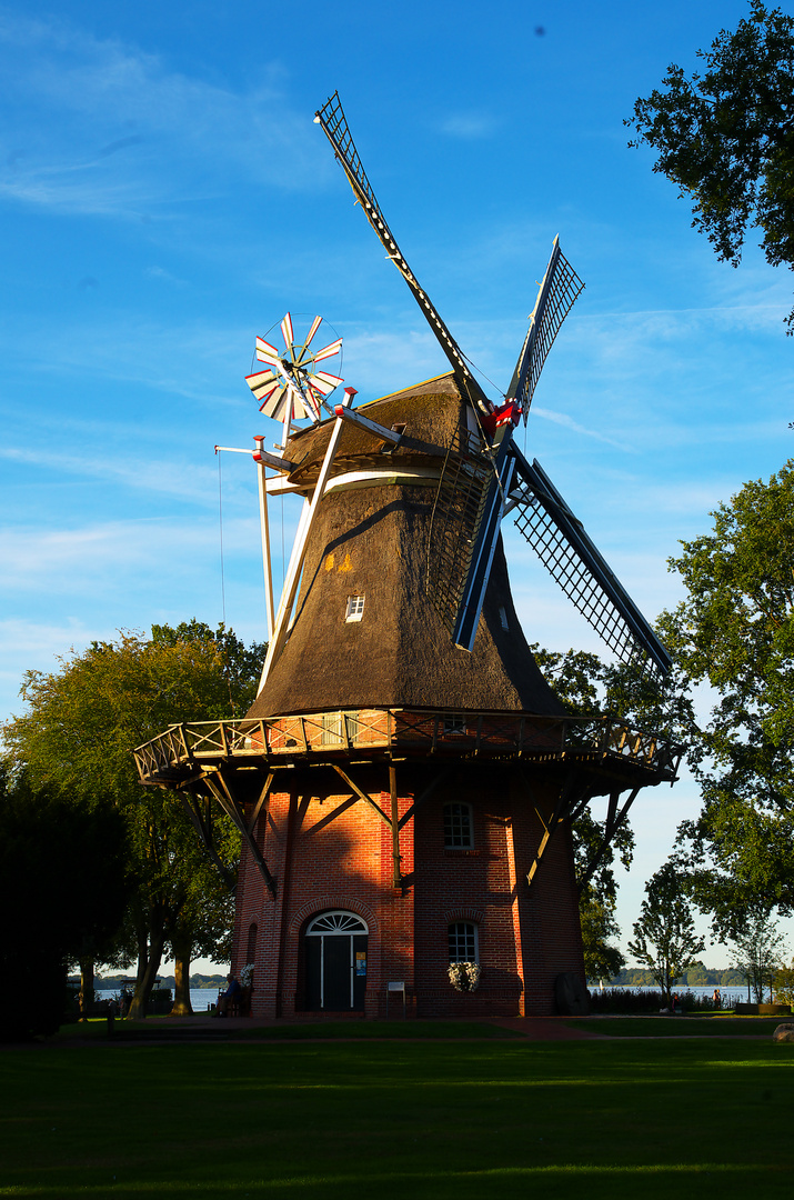 Holländer Mühle.Bad Zwischenahn, Kurpark