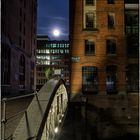 Holländischer-Brookfleet-Brücke mit Vollmond - Speicherstadt