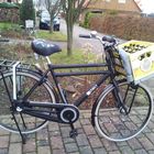 Holländisches Opafiets/ Transportrad bei Greenbike-Shop vor der Tür