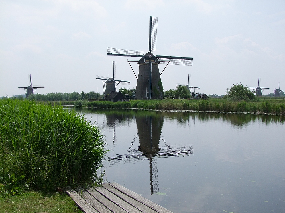 Holland-die Mühlen in Kinderdijk...