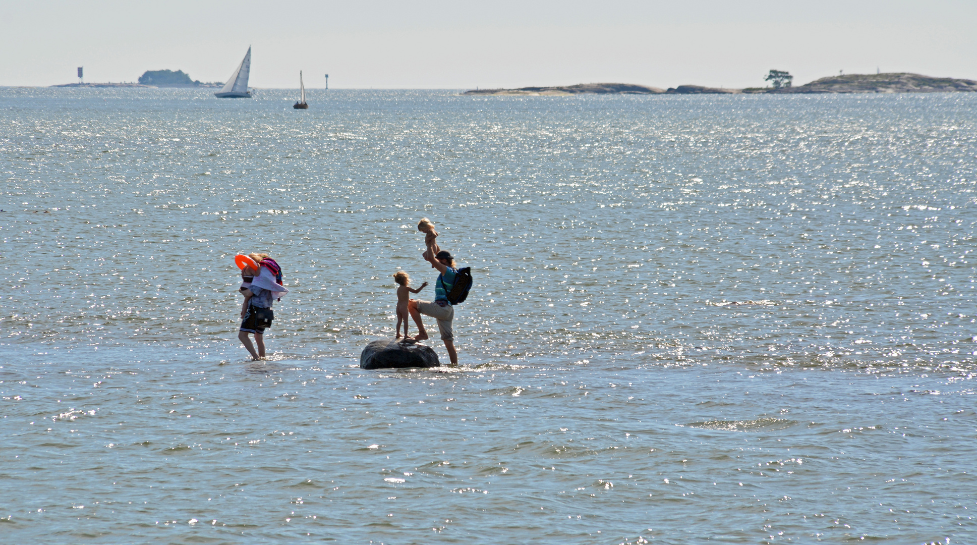 Hollyday on the water. Helsinki Lauttasaari