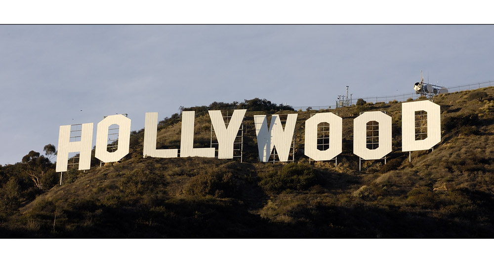 HOLLYWOOD SIGN