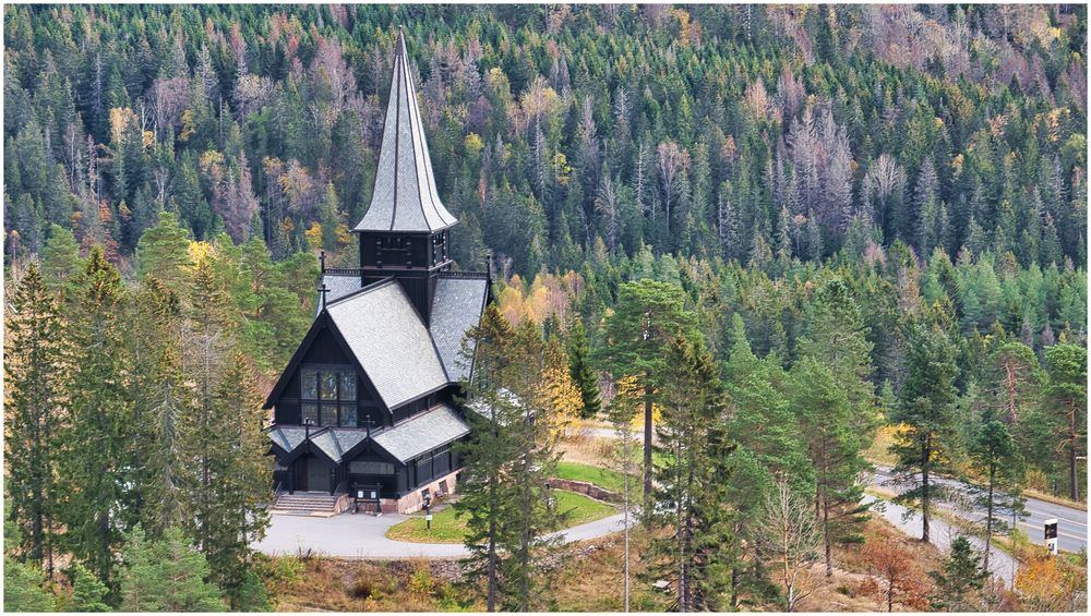 Holmenkollen Kirke