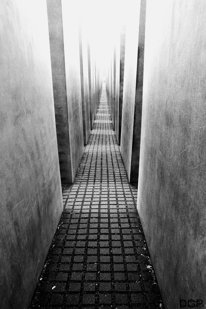 Holocaust - Mahnmal I