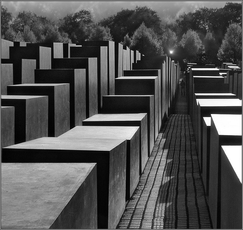 Holocaust Memorial