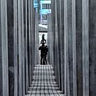 Holocaust Memorial Berlin mit den Steelen