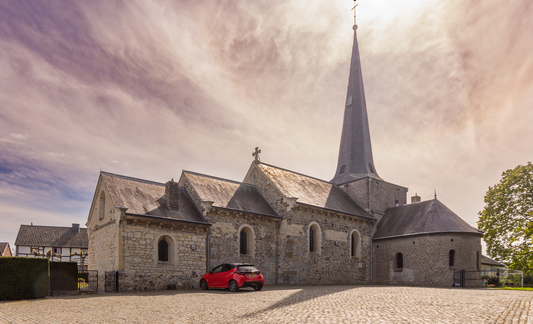 Holset - Sint Lambertuskerk - 04