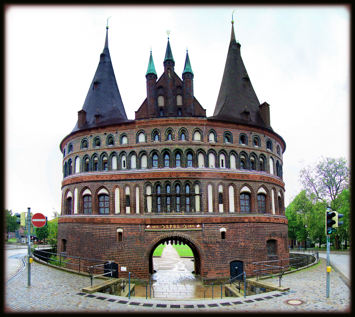 Holstentor